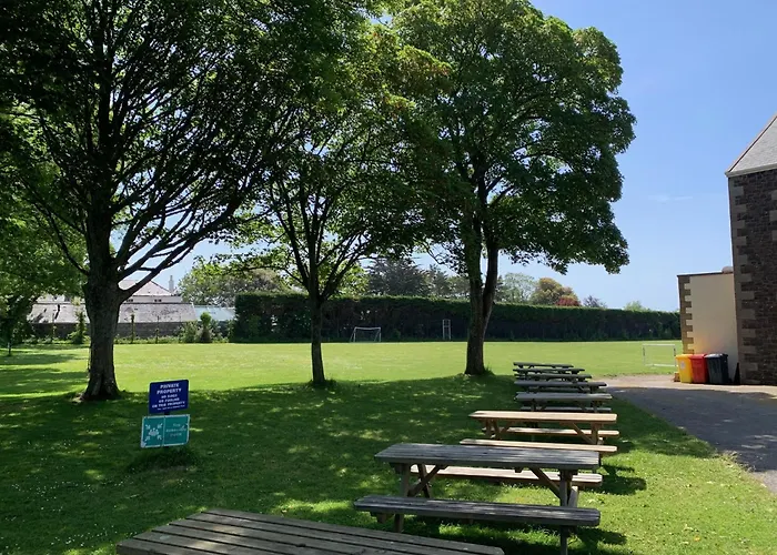 Jersey And Activity Centre - Jaac Vandrerhjem