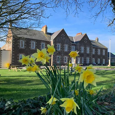 بيت شباب Jersey And Activity Centre - Jaac غوري