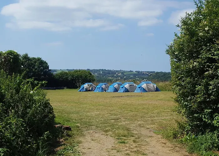 Jersey And Activity Centre - Jaac Hostel *